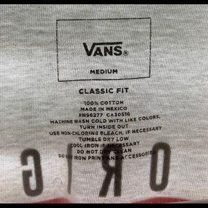 Men’s Vans shirt
